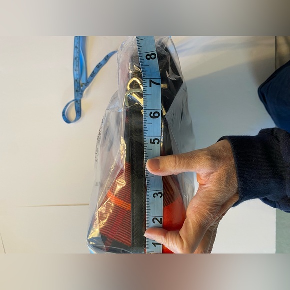 Karl Lagerfeld Black Graphic Tote Bag  NWT - Picture 10 of 11